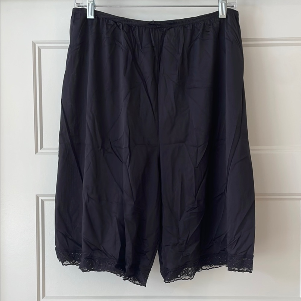 Women's Black Lace Trim Shorts